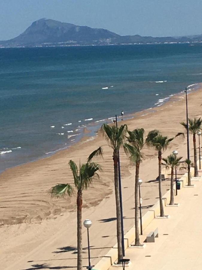 Apartamento Primera Linea De Playa Bellreguard Exterior photo